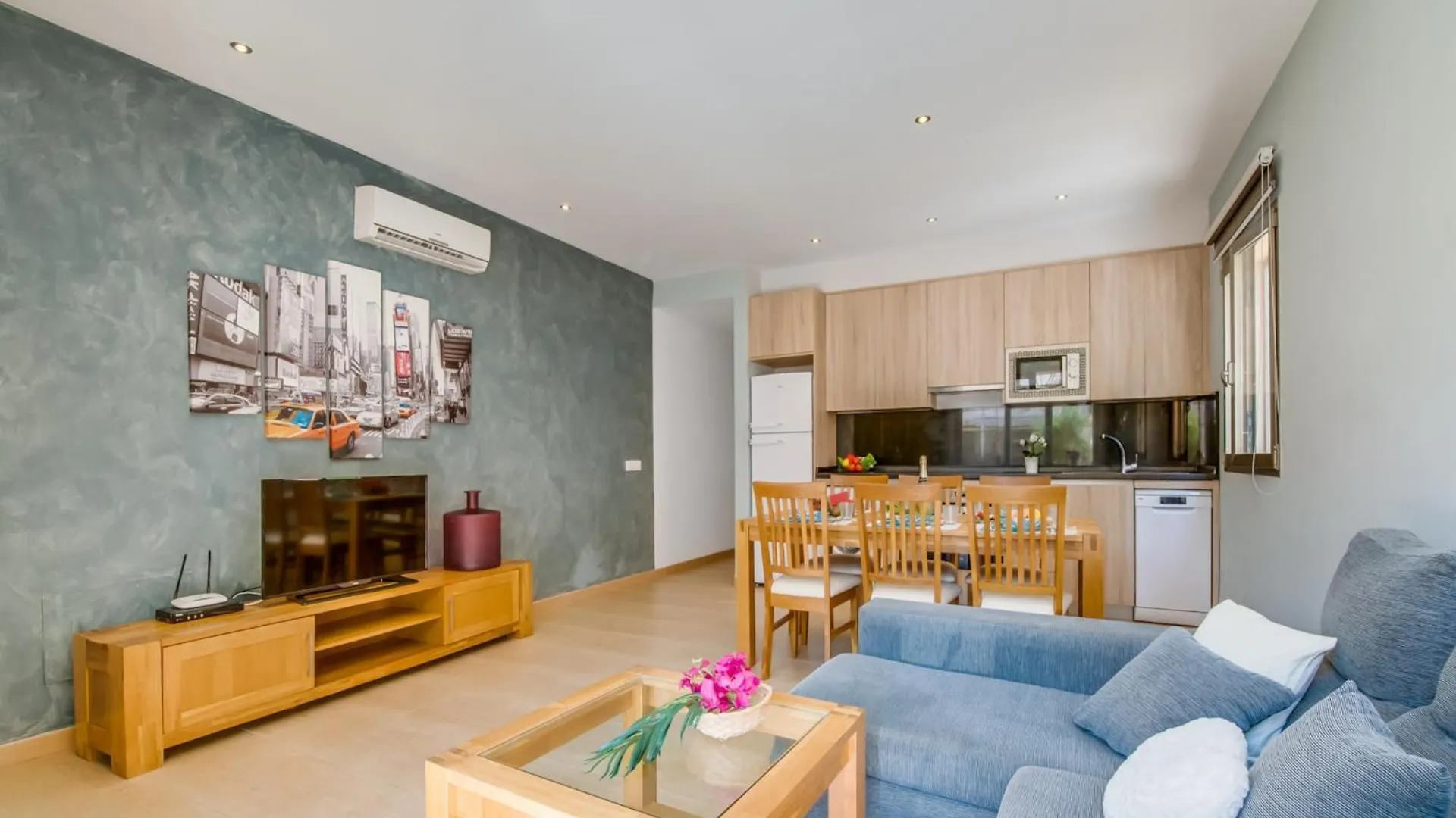 Holiday Home For 10 Guests Near Beach Кан Пикафорт
